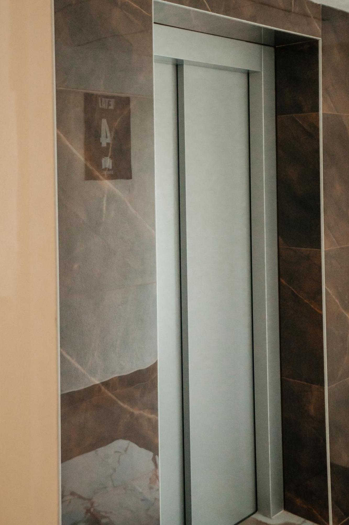 Sunrise View Apartment Oradea Εξωτερικό φωτογραφία