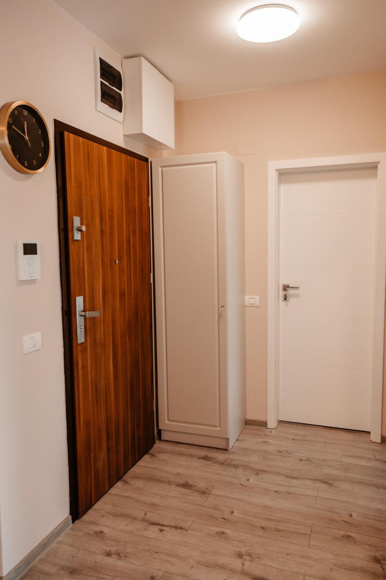 Sunrise View Apartment Oradea Εξωτερικό φωτογραφία